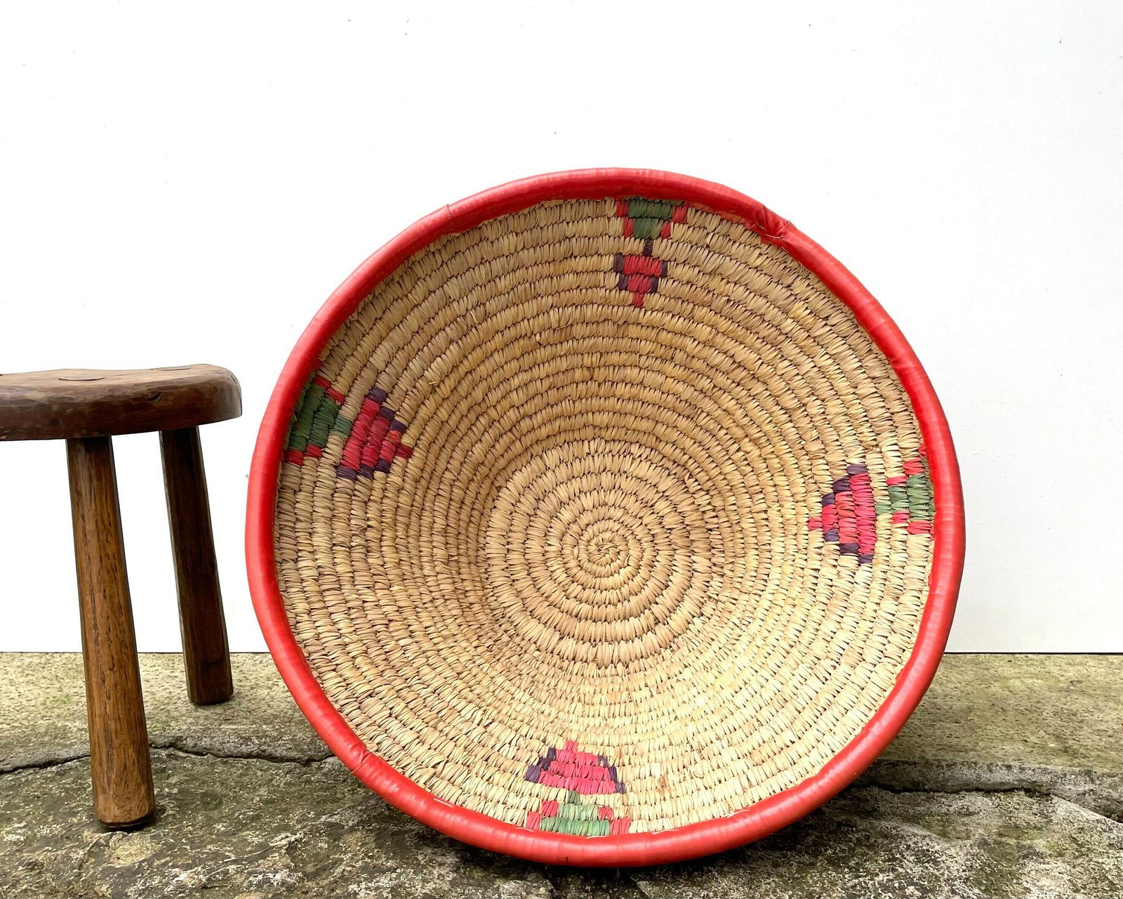 Huge Wicker And Plastic Moroccan Bread Basket, Storage, 1970s / Tbek, Boho Chic, Bohemian, Folk, Morocco photo 496.0