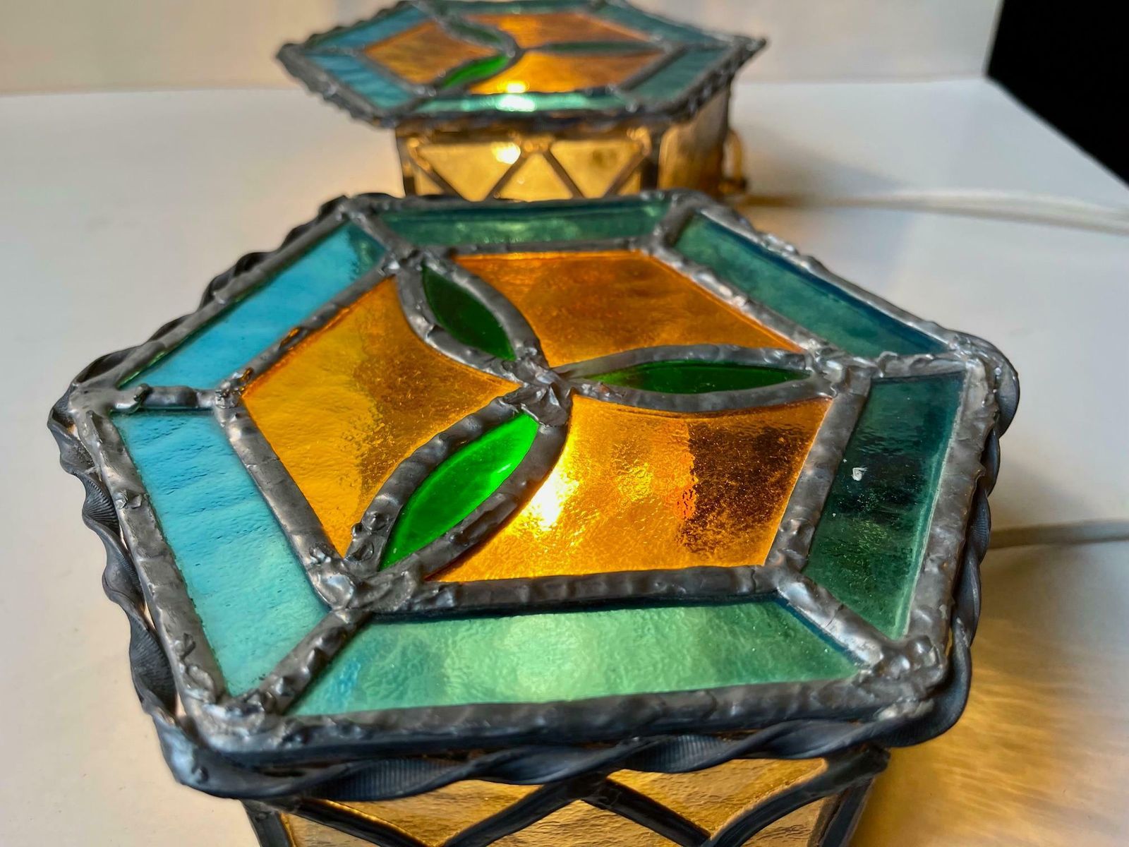 photo furniture Vintage Scandinavian Gothic Style Stained Glass Wall Sconces