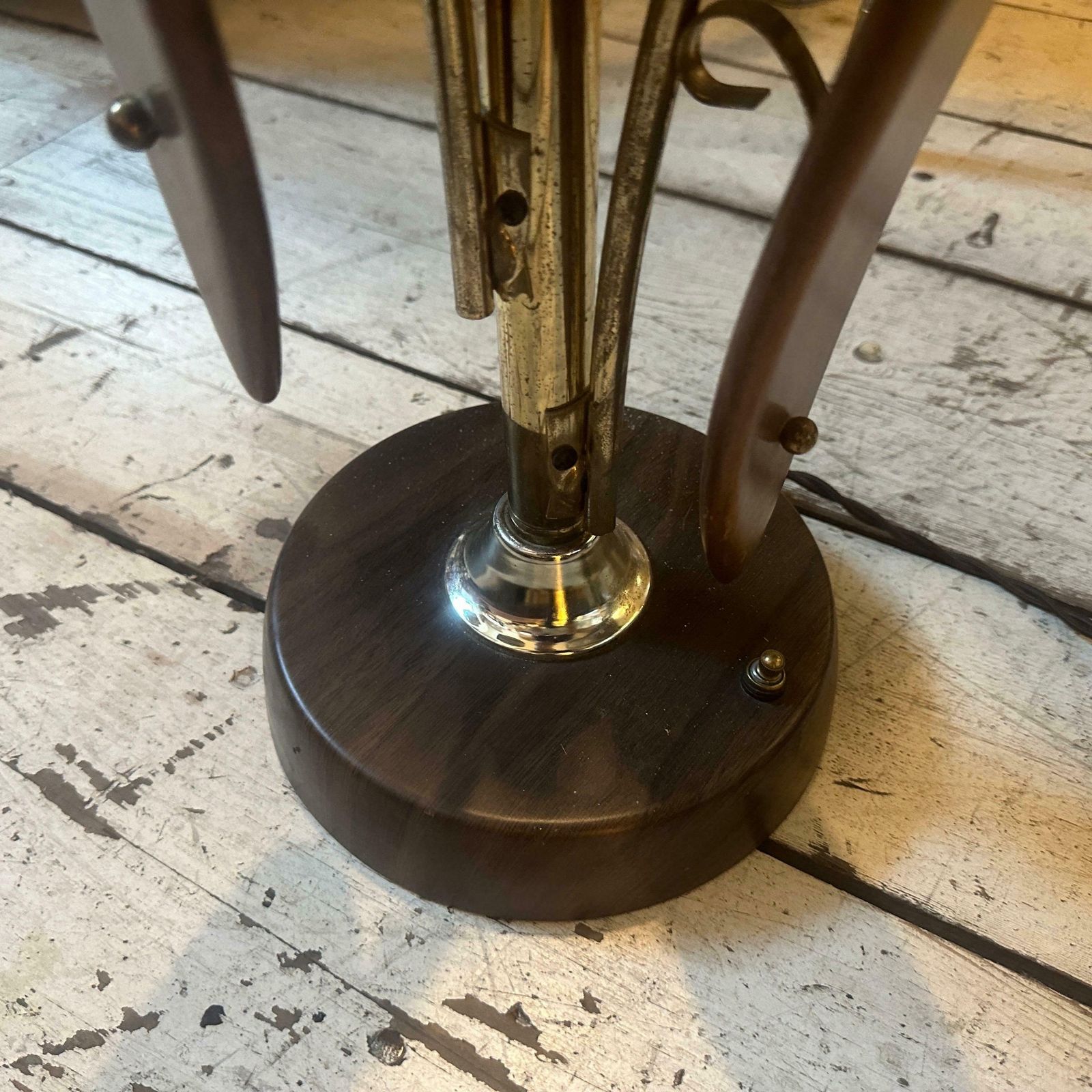 1980s Gaetano Pesce Style Modern Metal, Resin And Plastic Italian Table Lamp photo furniture