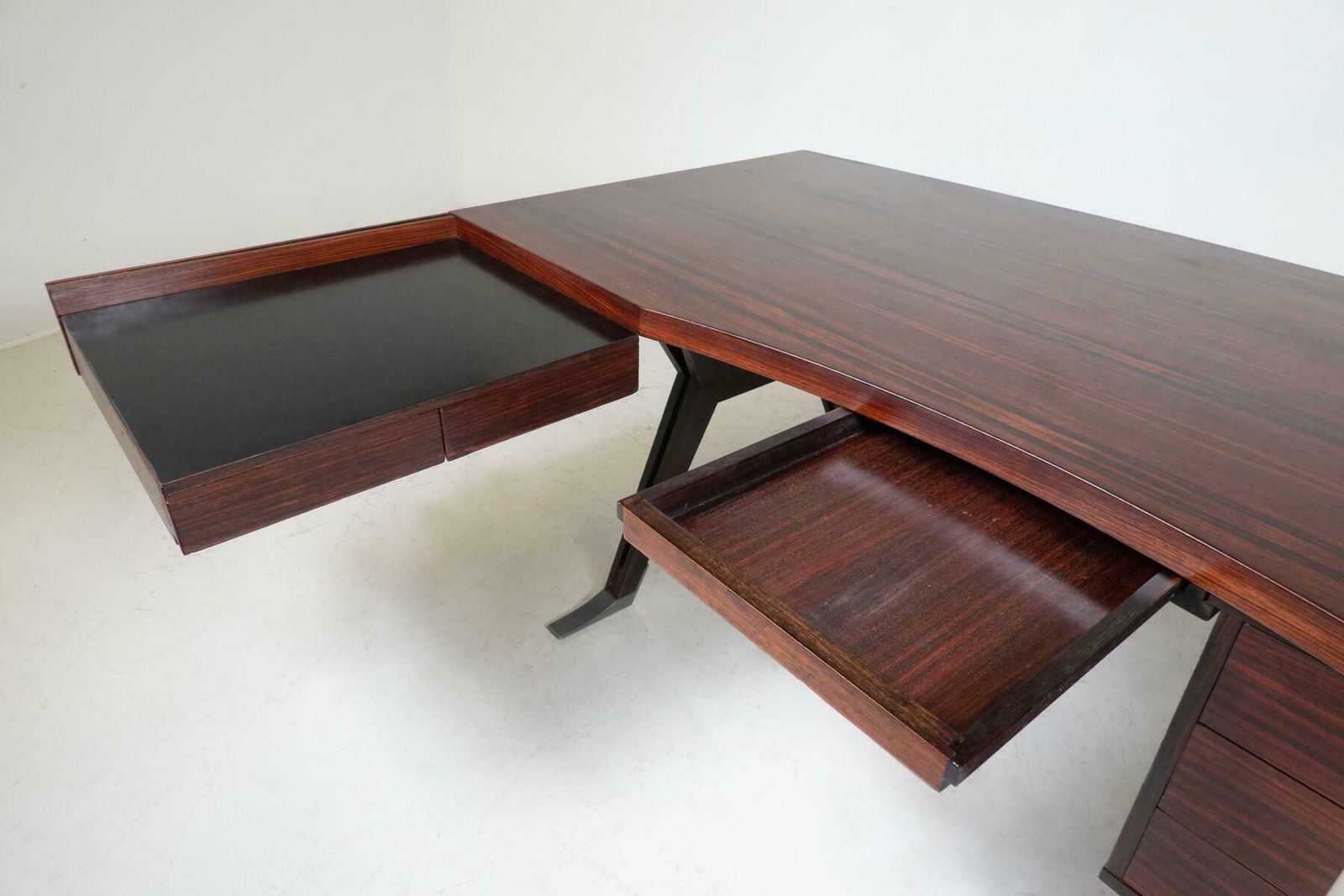 Mid Century Modern Desk By Ico Parisi For Mim Roma, Italy, 1950s photo for sale