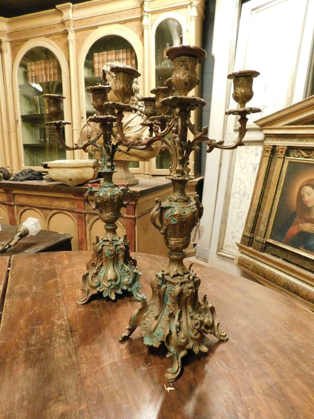 Pair Of Gilded And Sculpted Bronze Candelabra, Italy photo vinterior