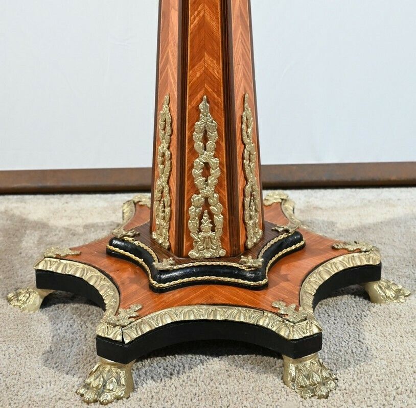 photo vinterior Precious Wood Pedestal Table, Restoration Style, Napoleon III Period – Mid 19th Century
