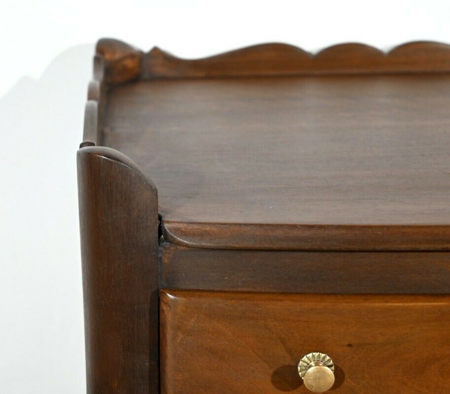 Small Walnut Living Room Table, Louis XV Style – 1st Part 20th photo vinterior