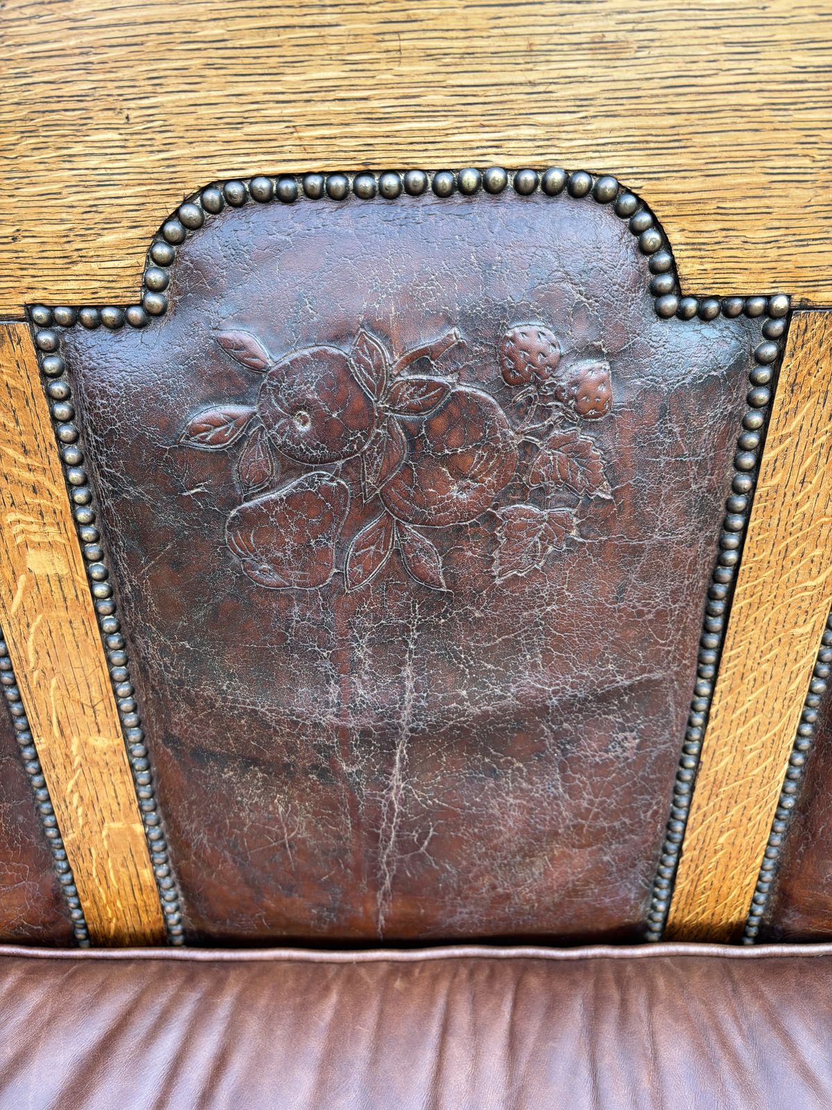 Arts & Crafts Oak And Leather Settle photo Furniture