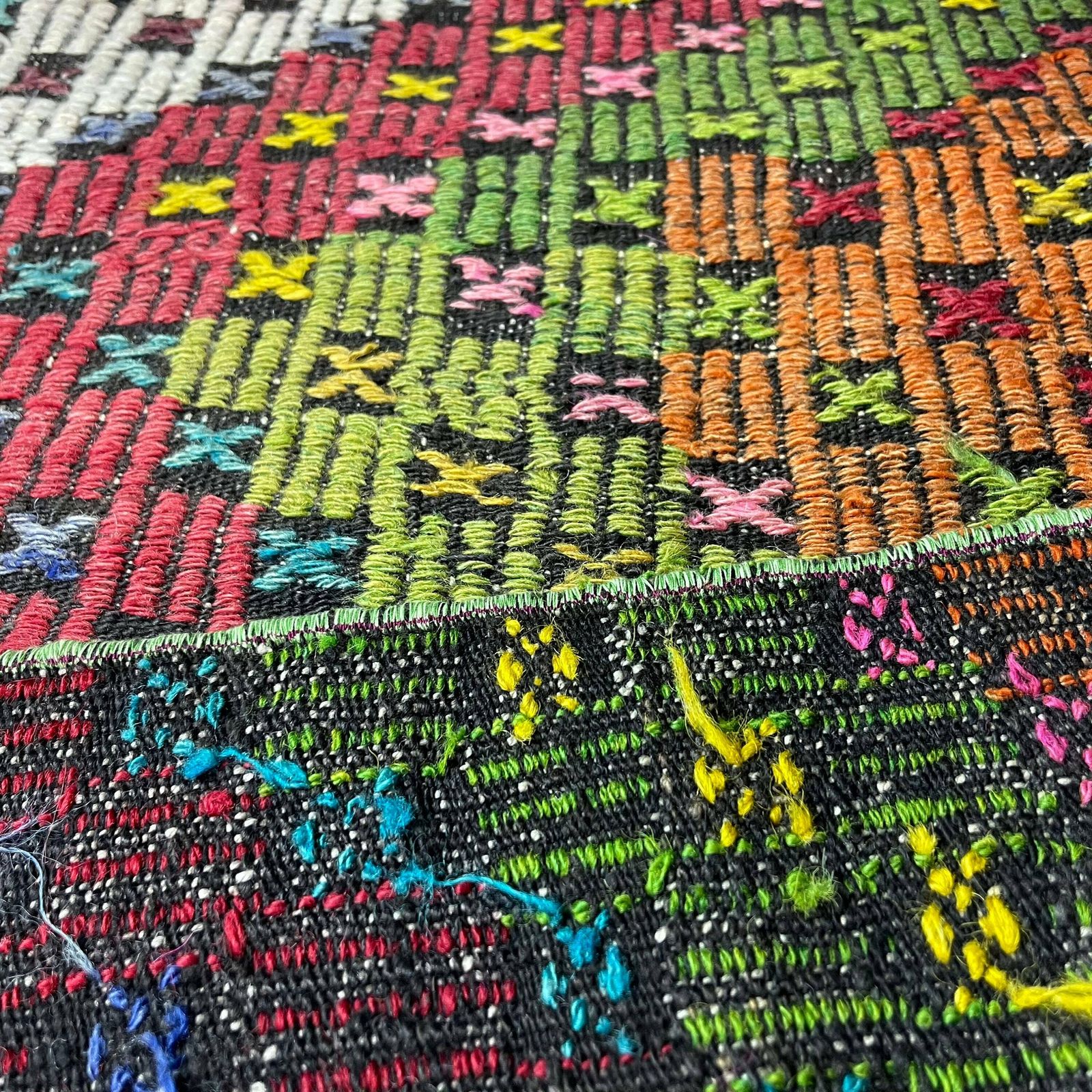 Turkse Mini Kilim, Vintage Anatolische Turkse Kelim – 90 X 66 Cm photo for sale