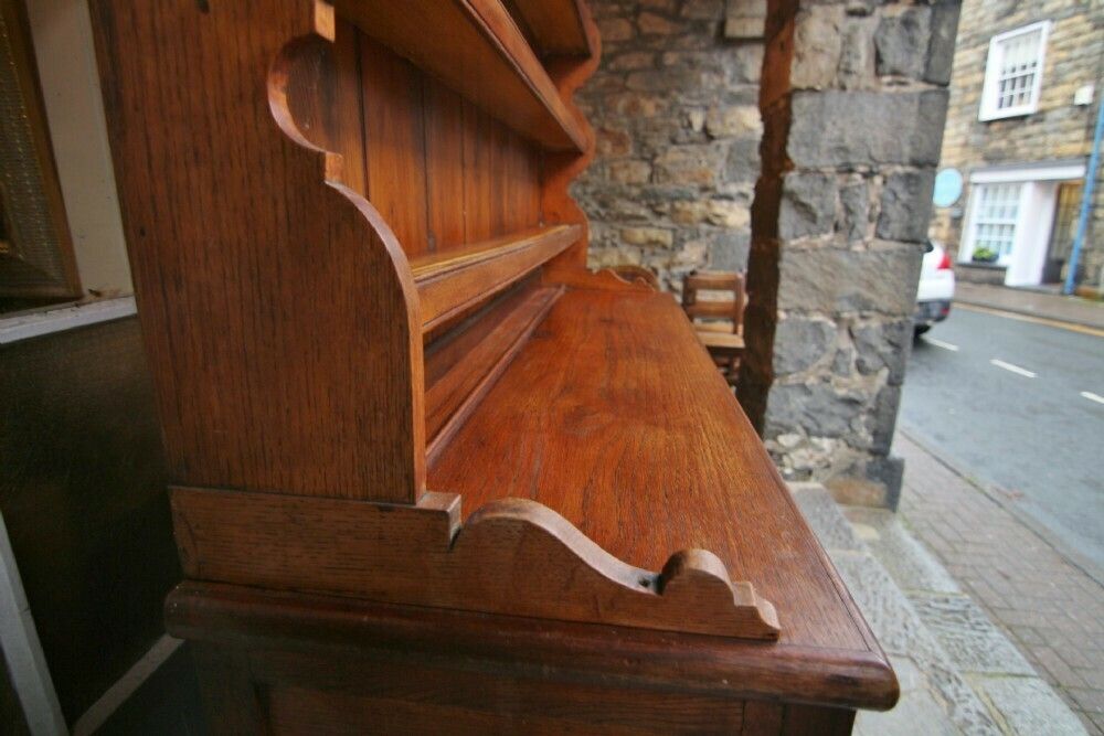 19th Century Welsh Talwrn Dresser photo buy