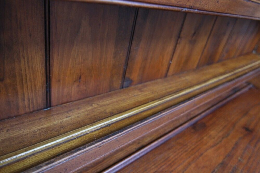 photo vinterior 19th Century Welsh Talwrn Dresser