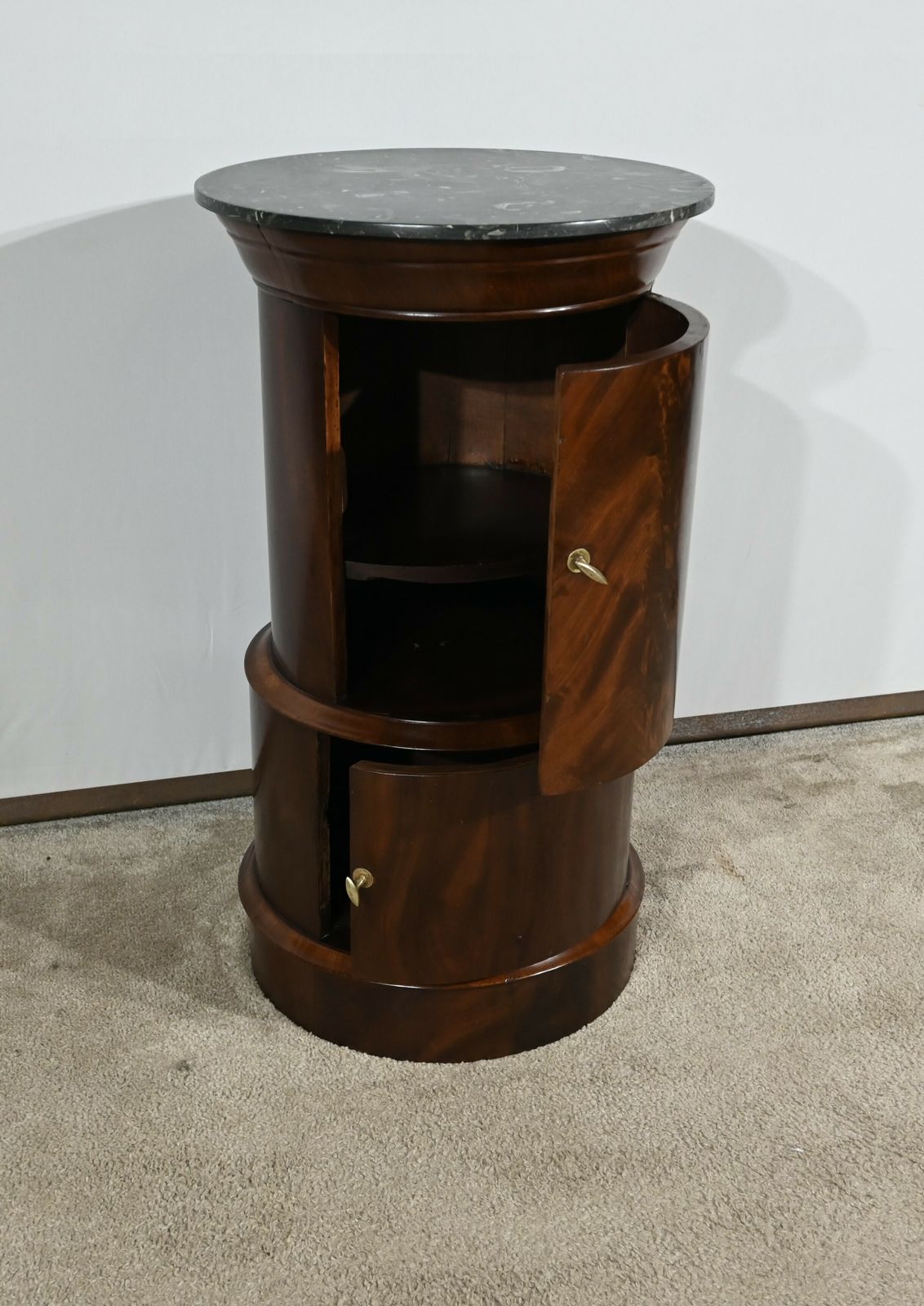 Rare Somno With Two Doors In Burl Mahogany, Empire Period – Early 19th Century photo Furniture