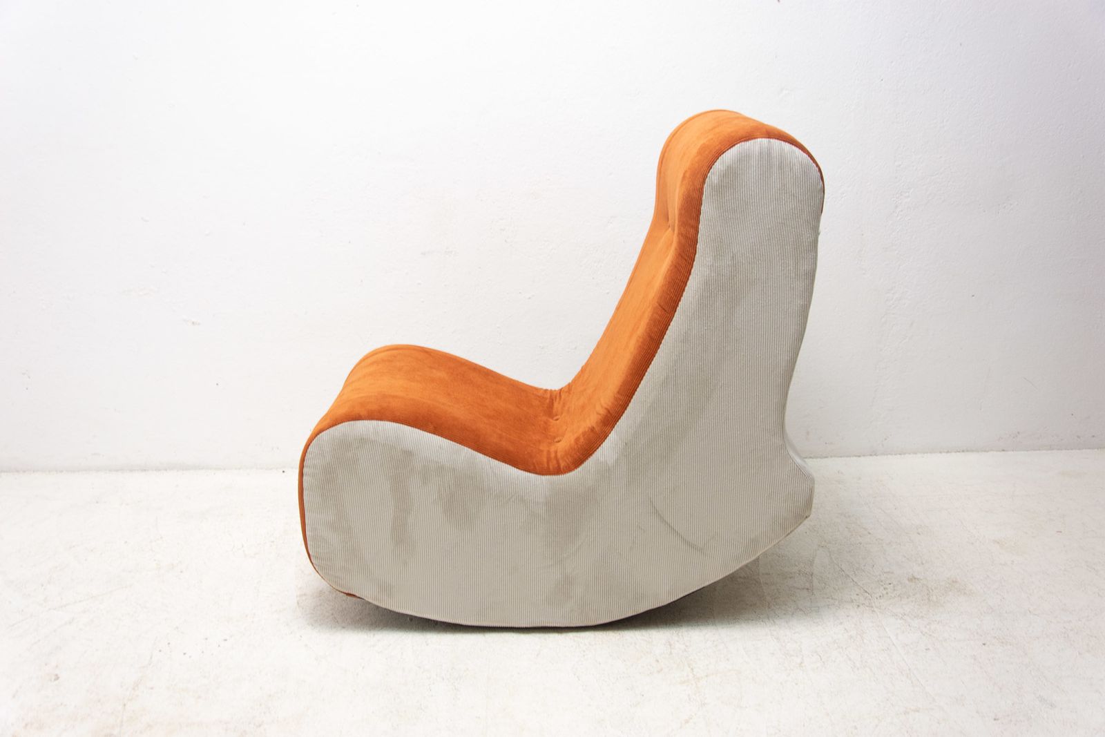 Stylish Rocking Chair, 1980´S, Czechoslovakia photo vintage
