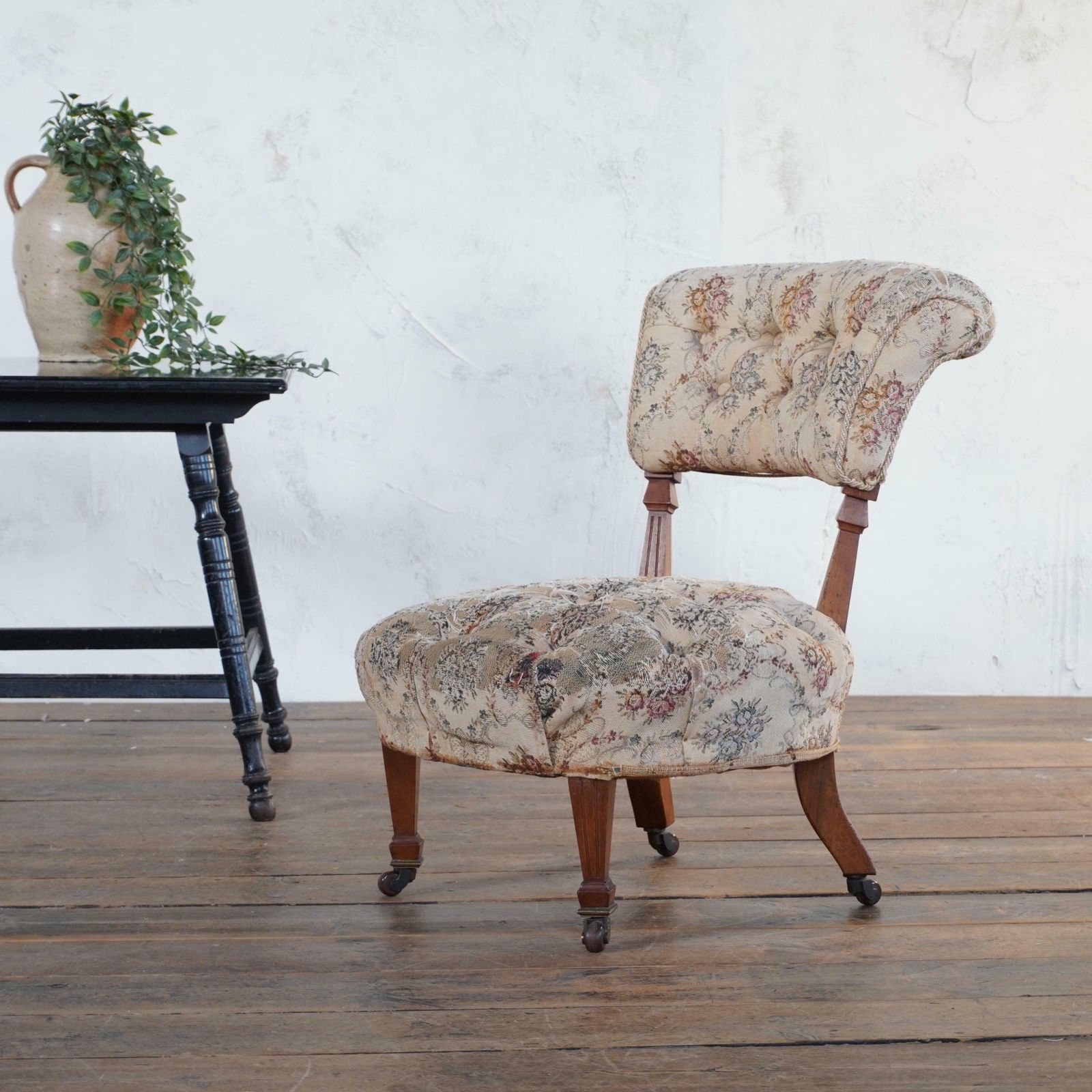 800.0 Tapestry Bedroom Chair Probably By Gillows photo