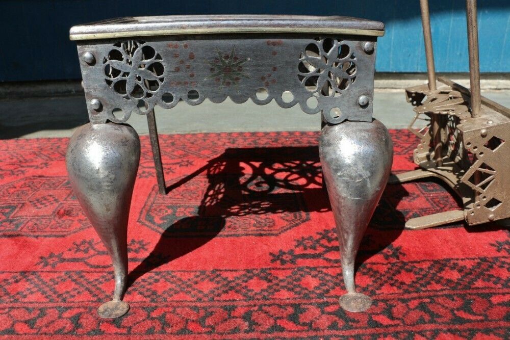 Fine 19th Century Welsh Fireside Footman & Trivet photo 275.0