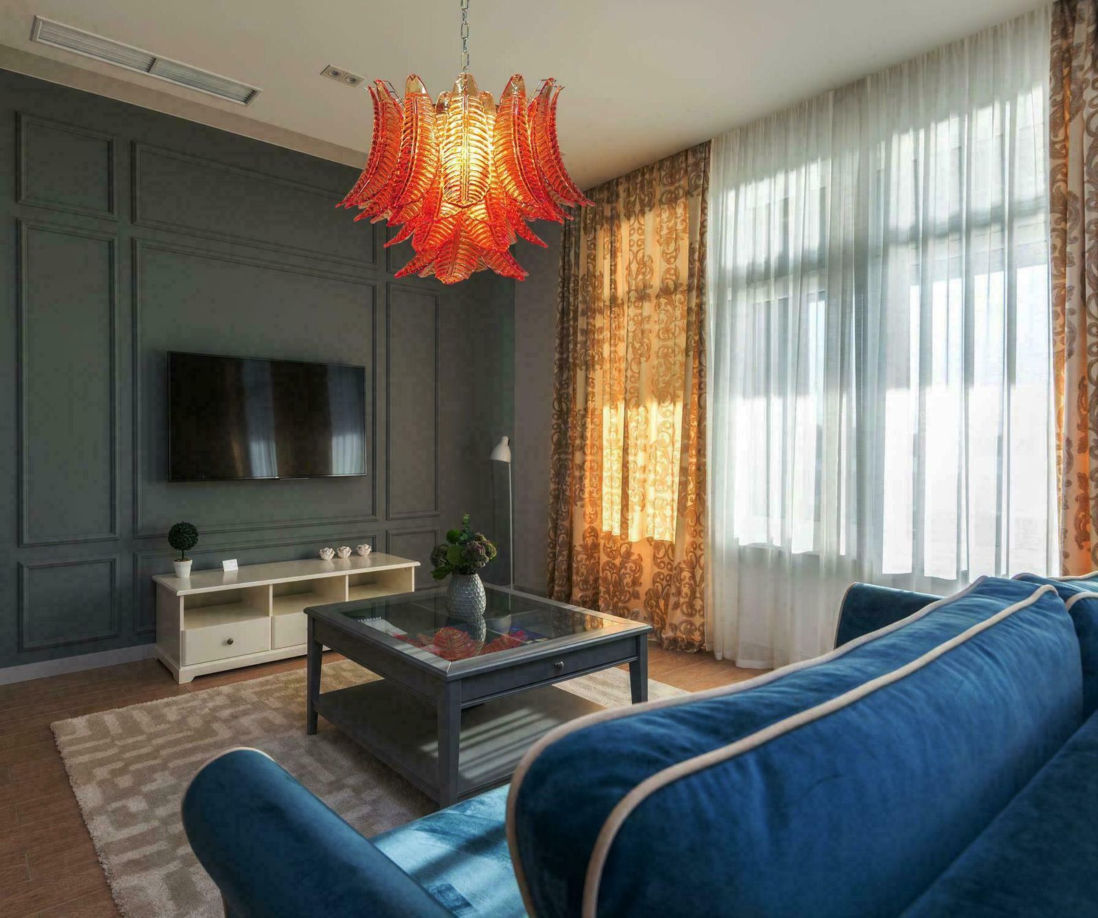 Wonderful And Elegant Italian Murano Felci Glass Chandelier photo vinterior