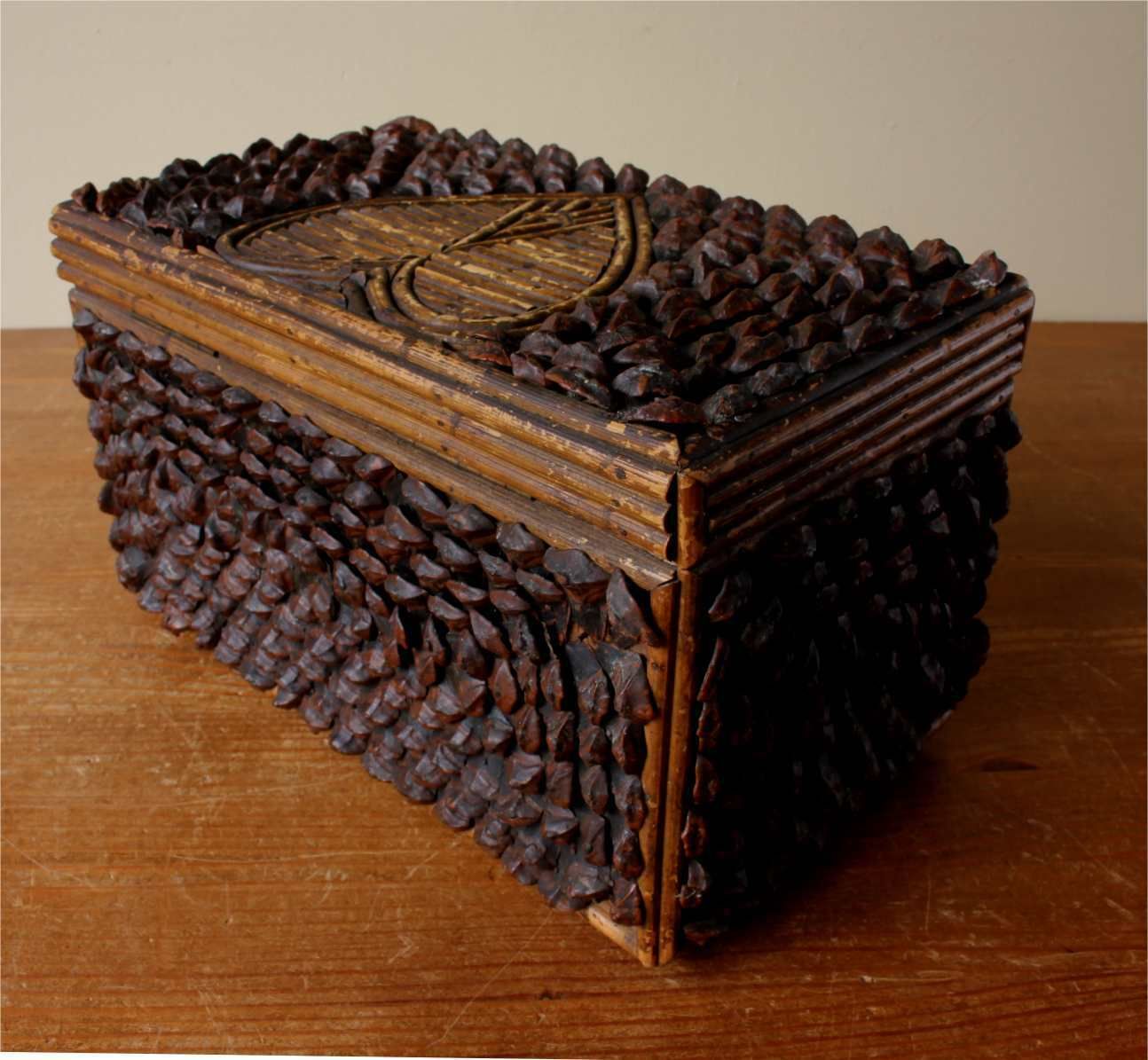photo furniture Folk Art Wooden Box & Pine Cone Scale Decoration. Ma Mere French. C1920.