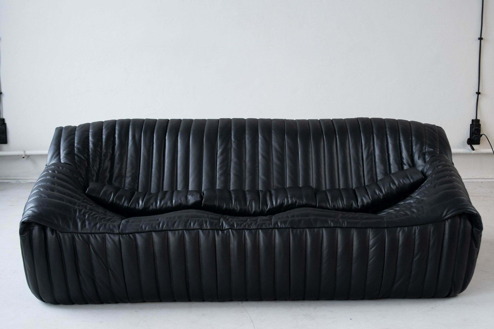 photo for sale Sandra Sofa Designed By Annie Hiéronimus For Cinna