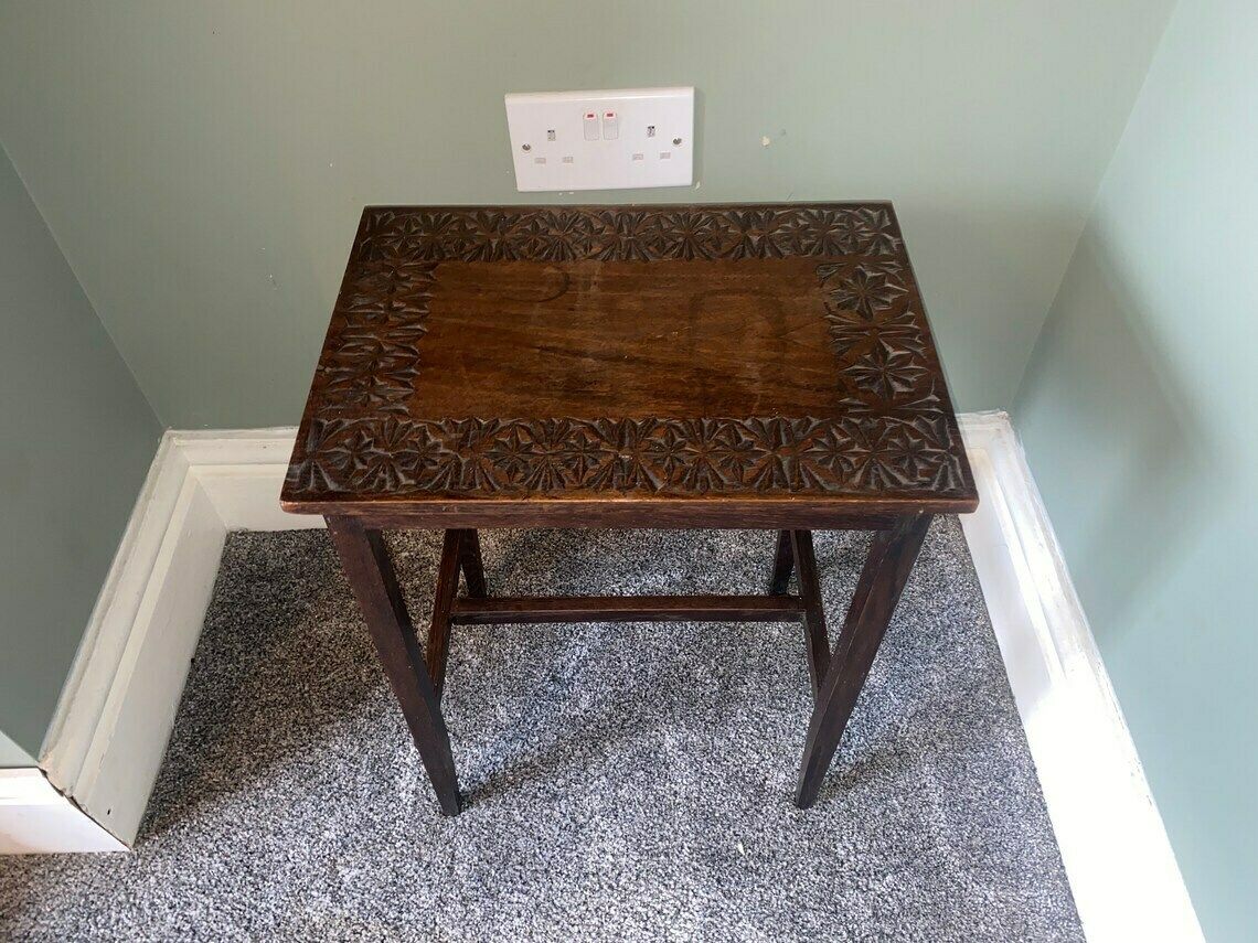 photo furniture Antique Vintage Carved Top Plant Stand, Side Table, Coffee Table, Occasional Table