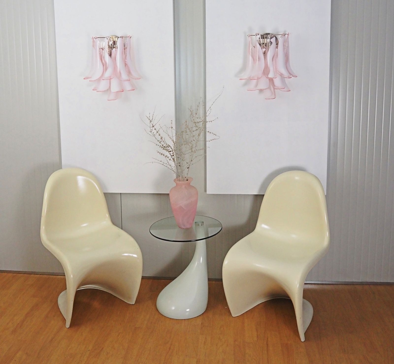 Pair Of Vintage Italian Murano Wall Lights In The Manner Of Mazzega   10 Pink Lattimo Glass Petals