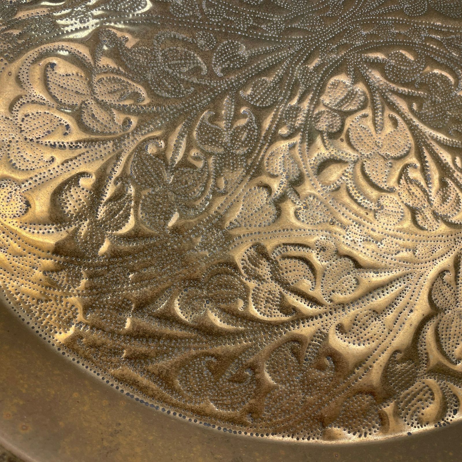Antique Metal Gold Indian Patterned Brass Tray 49cm Plate Asian Handmade Copper Etched Intricate Vintage Decorative Patterned Wall Art photo vinterior
