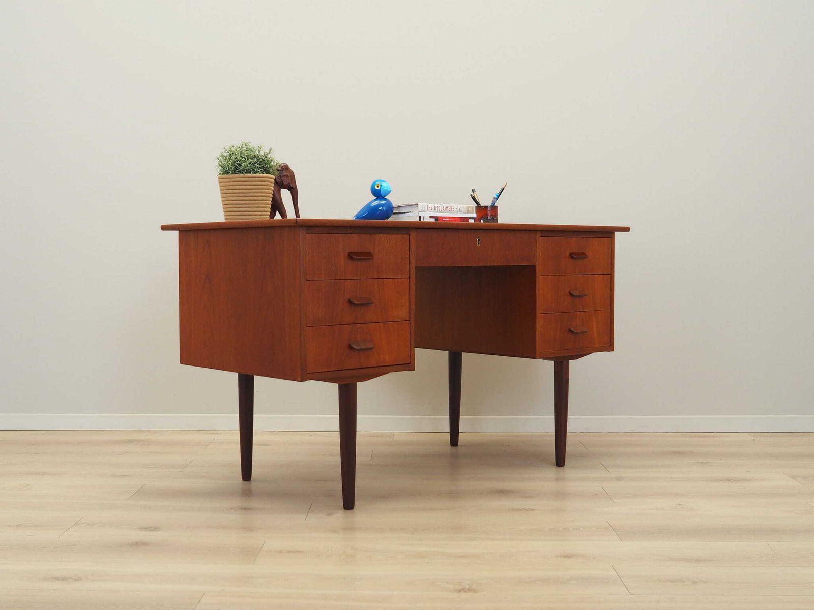 Teakhouten Bureau, Deens Design, Jaren 1970, Productie: Denemarken photo 1419.0