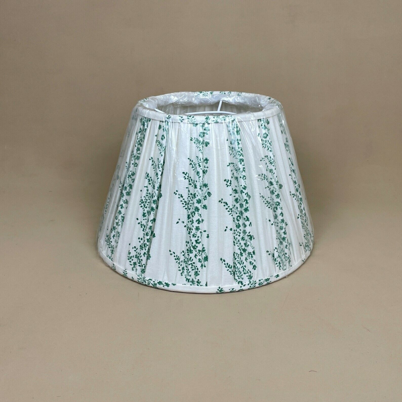 New Lampshade Hand Block Print 14" White Green Floral Pattern Pleated Fabric Structured Empire Table Ceiling Lamp Shade photo vinterior