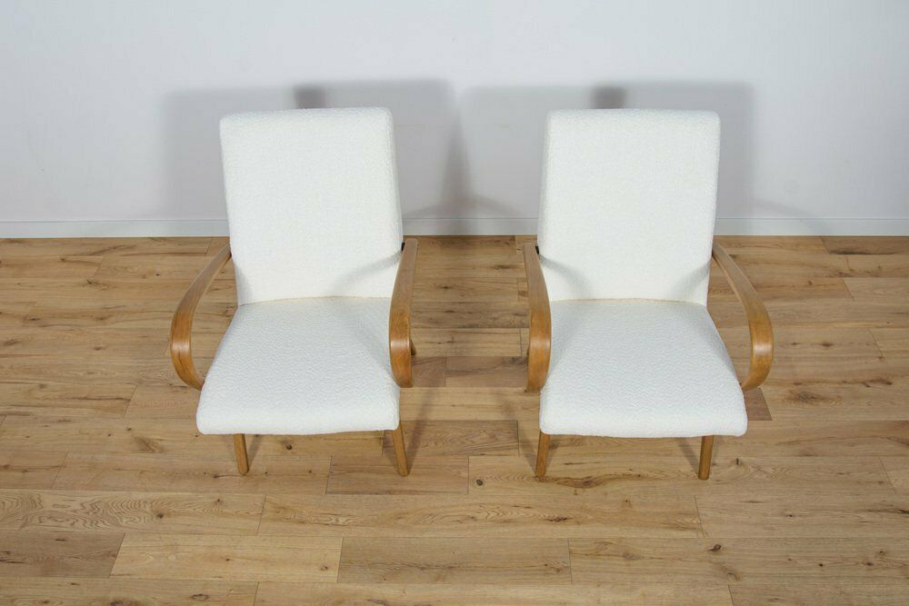 Model 53 Armchairs By Jaroslav Smidek For Ton, 1960s, Set Of 2 photo vinterior