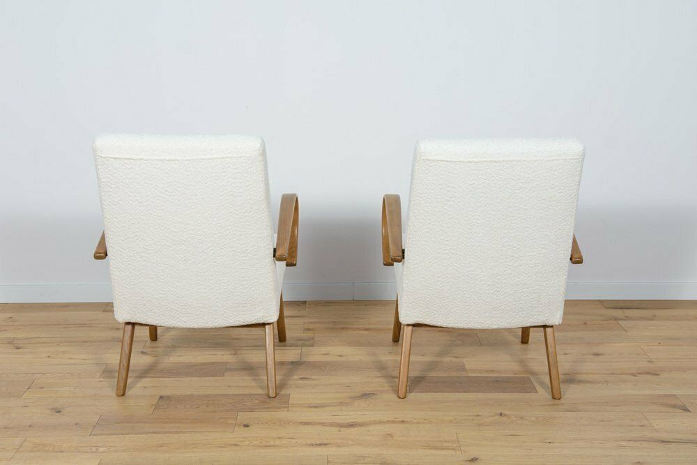 photo furniture Model 53 Armchairs By Jaroslav Smidek For Ton, 1960s, Set Of 2