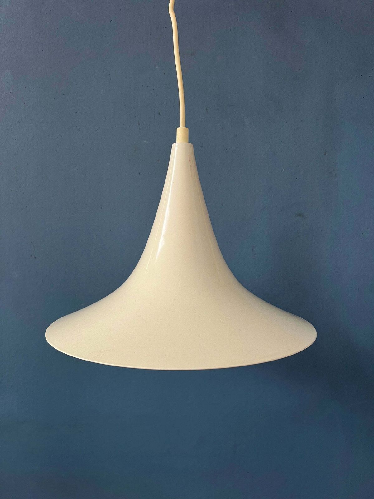 Mid Century Witte Space Age Heksenhoed Hanglamp photo buy