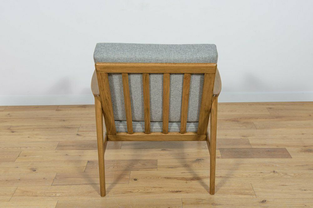 Model 300 139 Armchair From Swarzędz Factory, 1960s photo buy