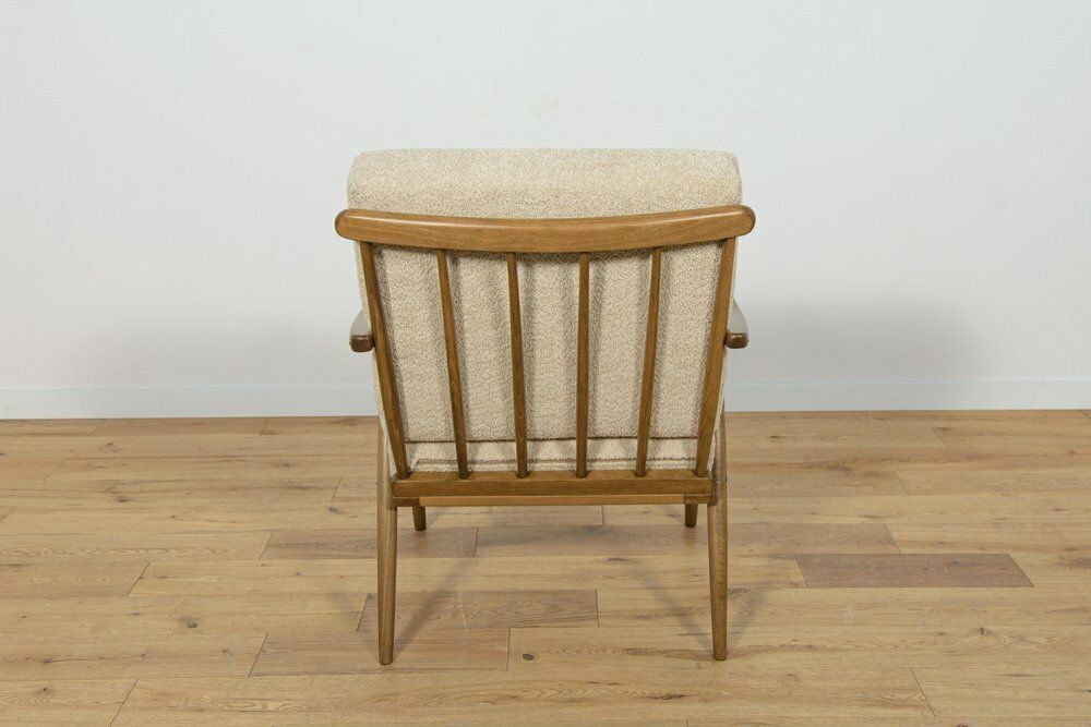 photo vinterior Mid Century Armchairs From Ton, 1960s, Set Of 2