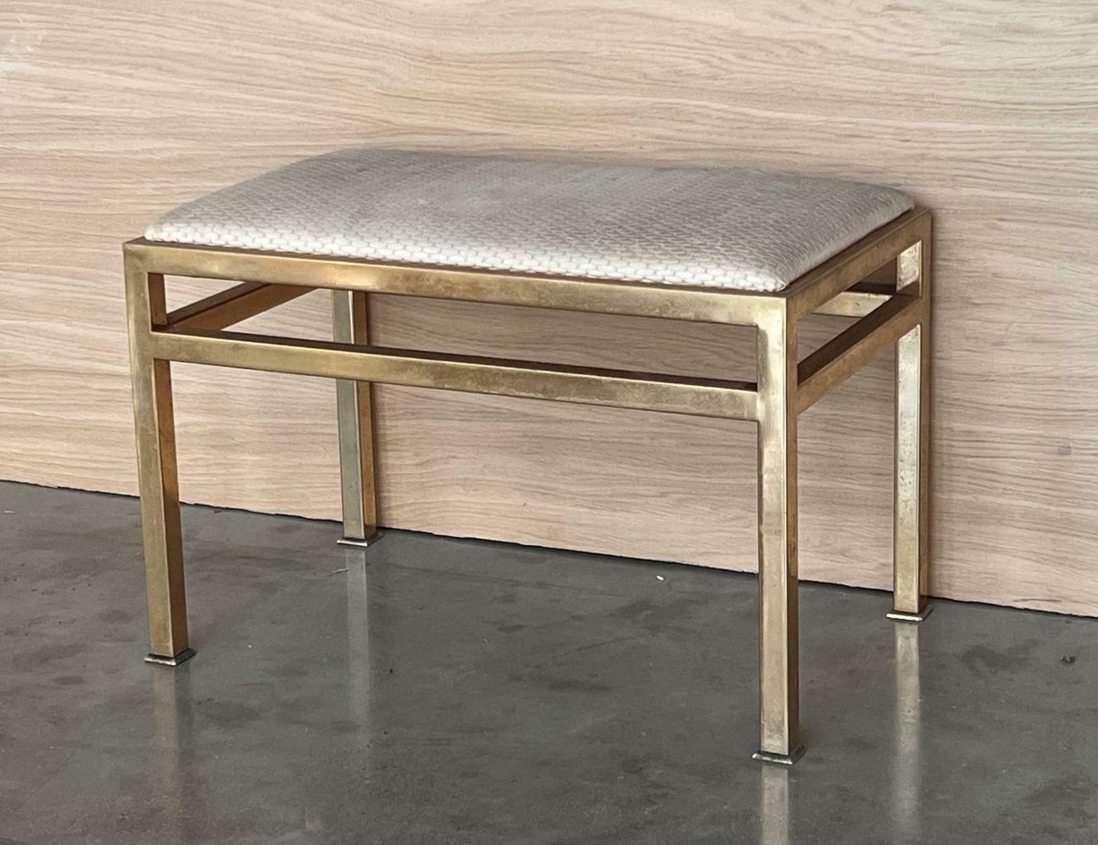 Banc ou tabouret mid-century en laiton, années 1970 photo Mobilier