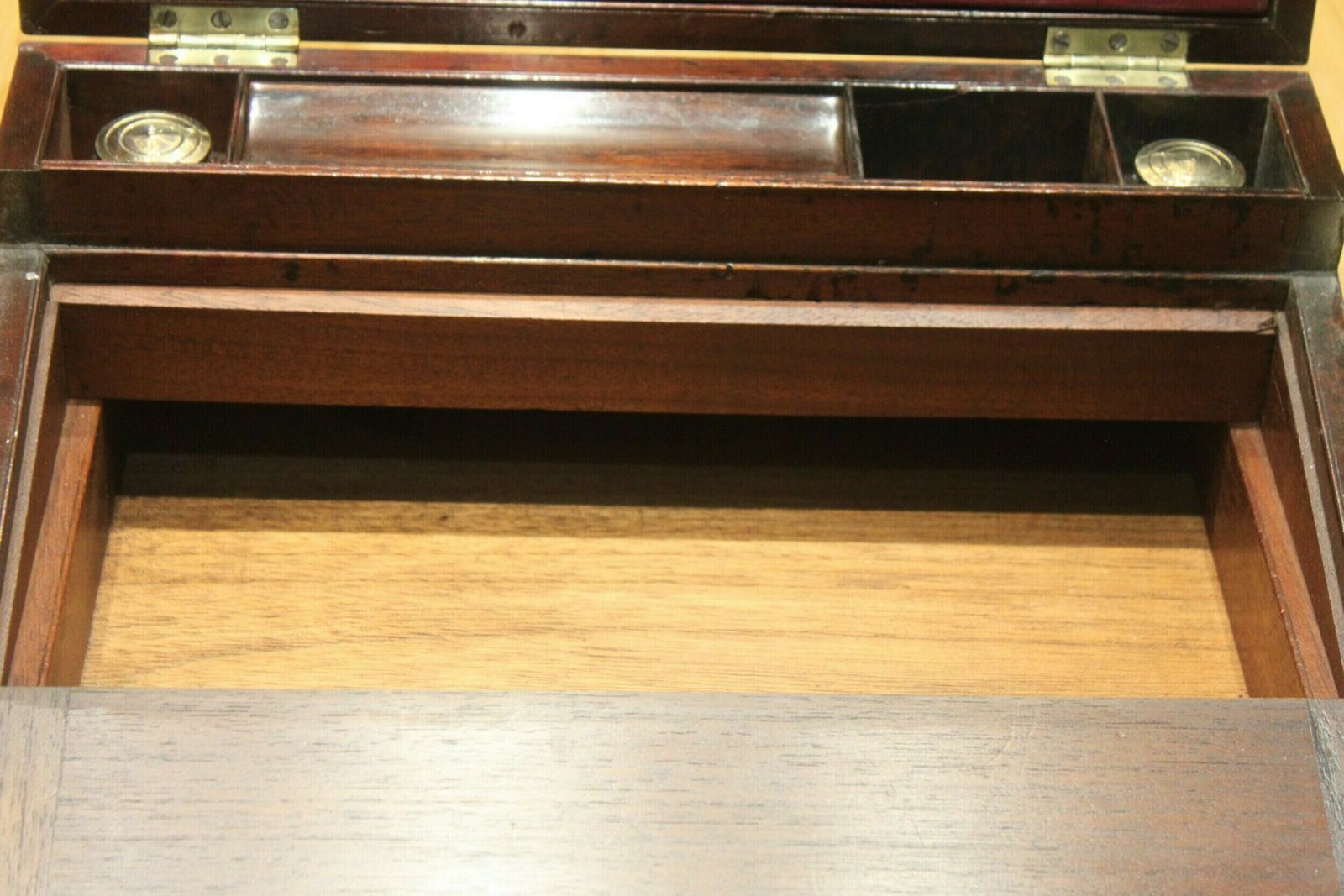 photo vinterior Late Georgian Mahogany Campaign Bi Fold Writing Slope