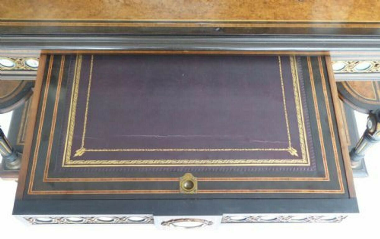 photo buy 19th Century Bonheur Du Jour, 1800s