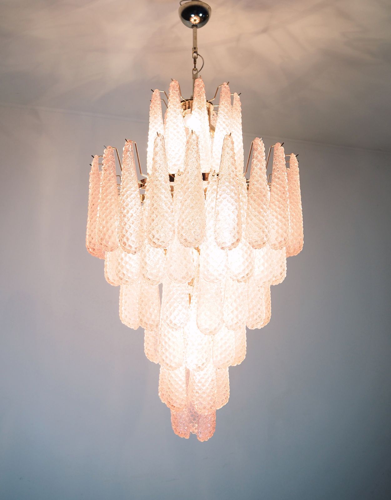 Huge Italian Vintage Murano Glass Chandelier   85 Glass Pink Petals Drop photo for sale