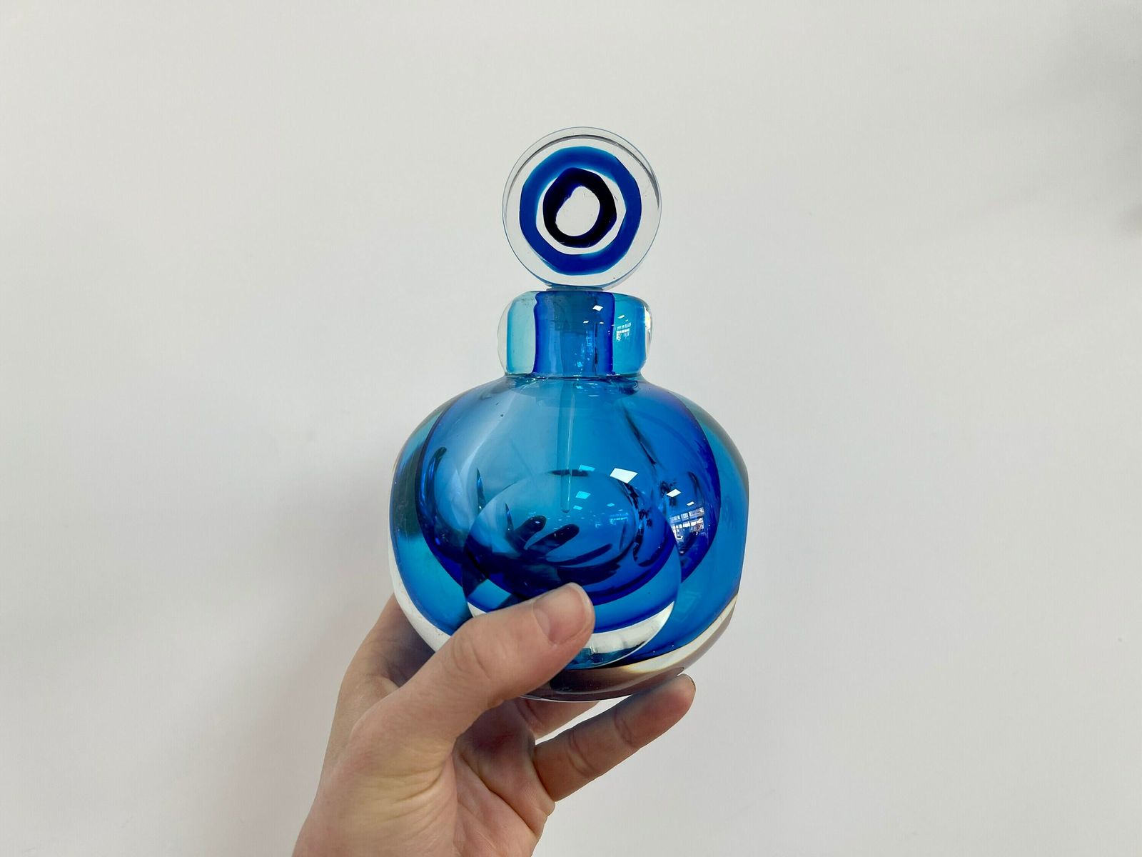 Vintage Murano Art Glass Perfume Bottle, Jewel Blue Tones Sammerso Style Glass, Blue Bull’s Eye Glass photo vintage