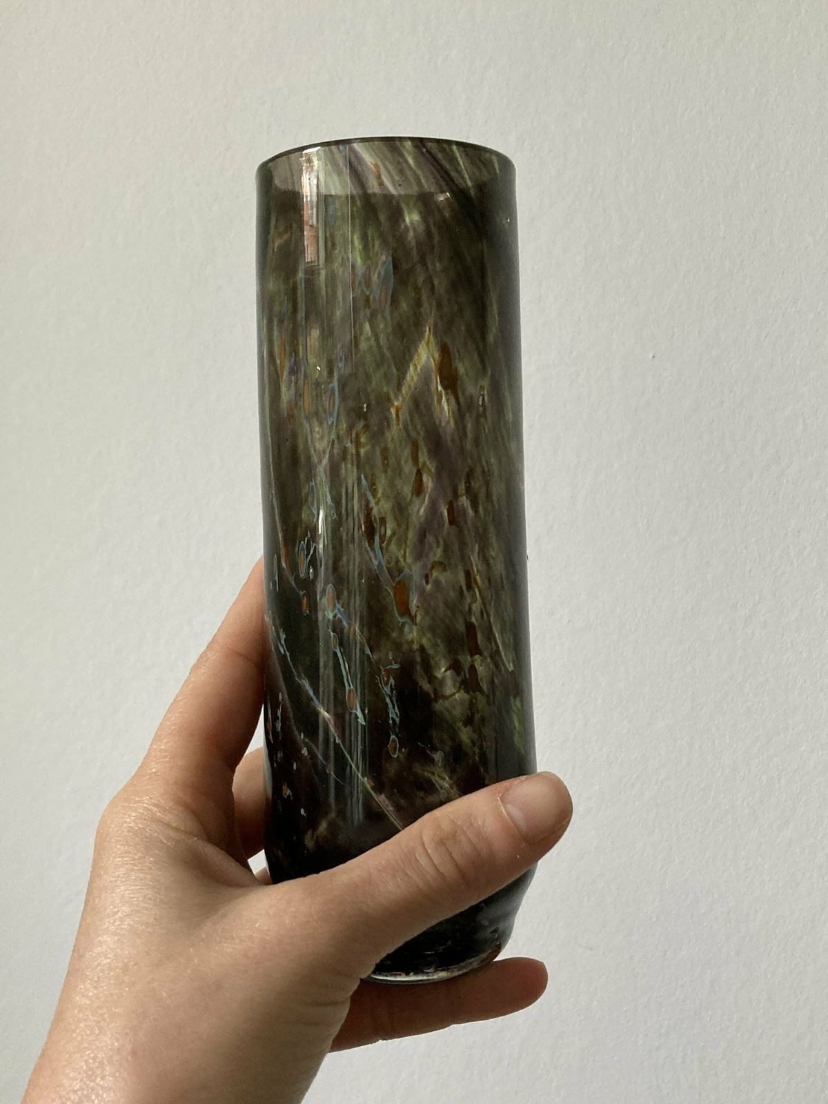 photo furniture Vintage Spotted Hand Blown Art Green Glass Vase