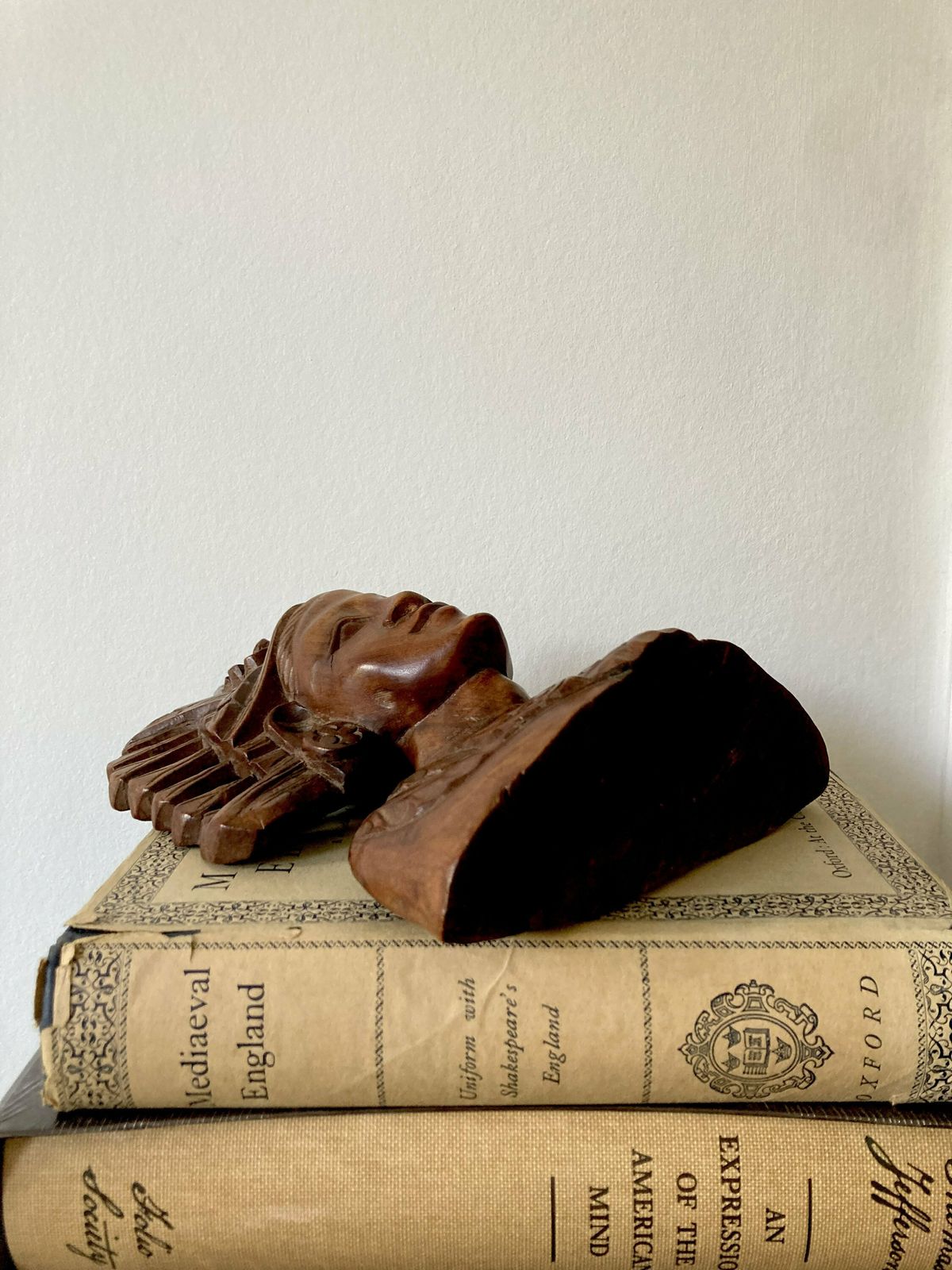 Hand Carved Wooden Bali Dancer Bust Sculpture Carved Goddess Sculpture Balinese Bust Wood Decorarive Hand Carved Bali Tribe Sculpture photo vintage