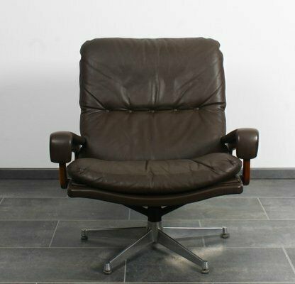 King Chair In Brown Leather By André Vandenbeuck For Strässle 1960s photo buy