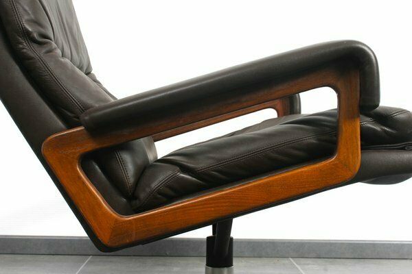 photo vintage King Chair In Brown Leather By André Vandenbeuck For Strässle 1960s