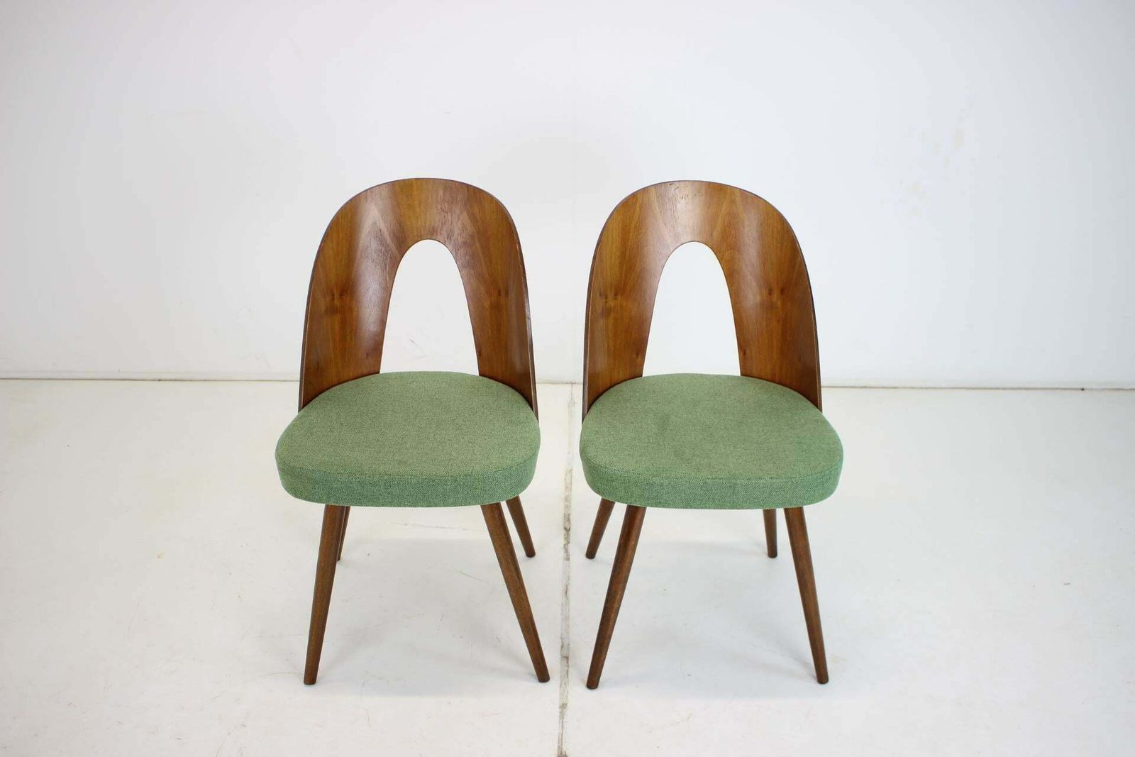 1960s Antonin Suman Set Of Two Dining Chairs, Czechoslovakia photo buy