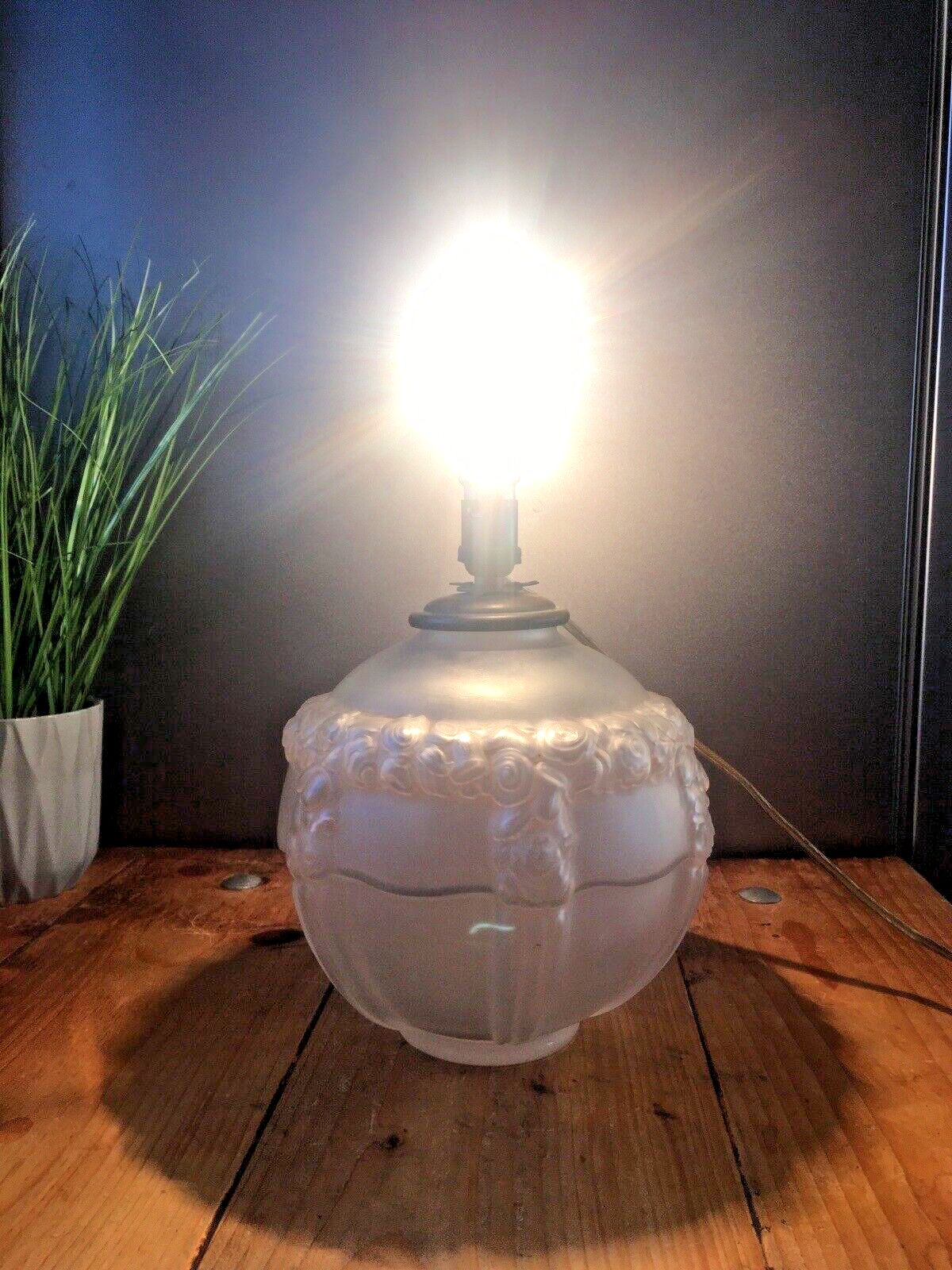 photo furniture Superb Antique Art Deco French Regency Rose Frosted Glass Table Lamp Base Floral