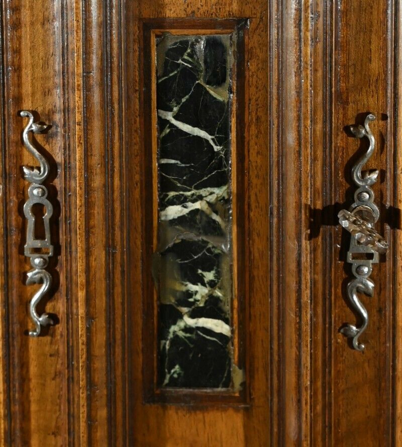 photo furniture Small Two Body Buffet In Solid Walnut, Renaissance Style – Mid 19th Century