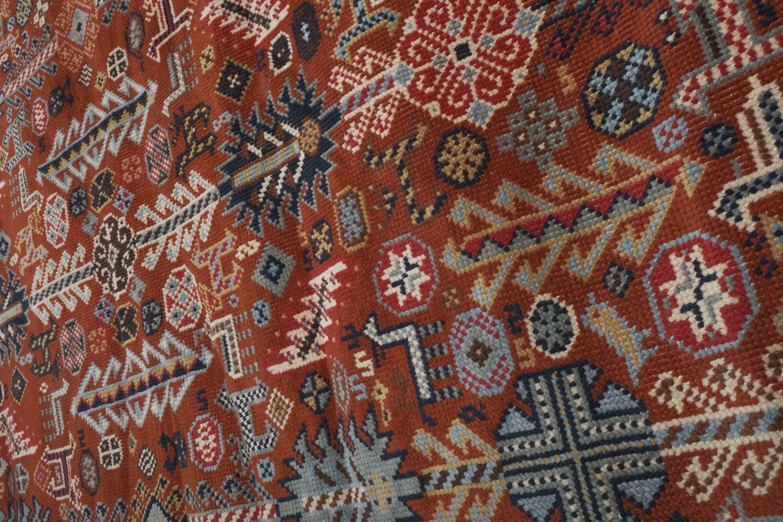 Caucasian Rug With Mid Century Modern Style 192 X 292 Cm photo buy