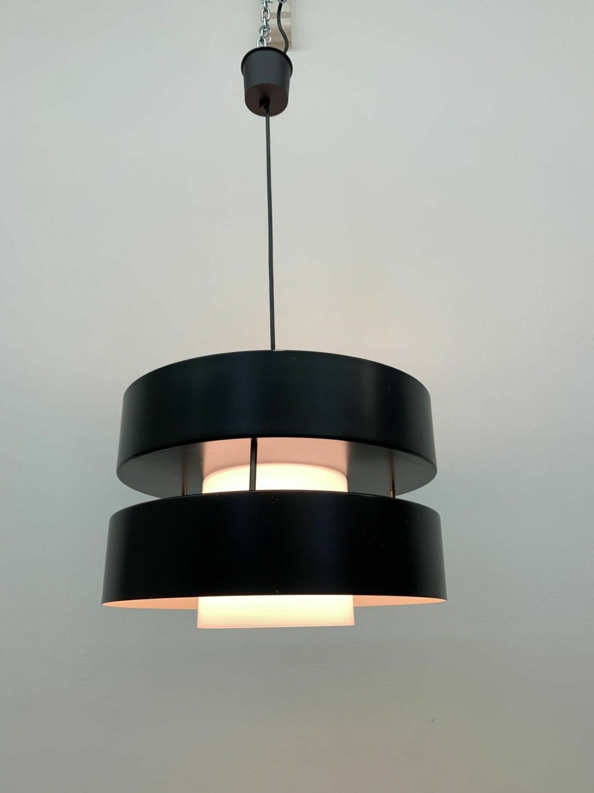 photo furniture Zeldzame Hagoort 259 Minimalistische Design Hanglamp, Ca. Jaren 1960