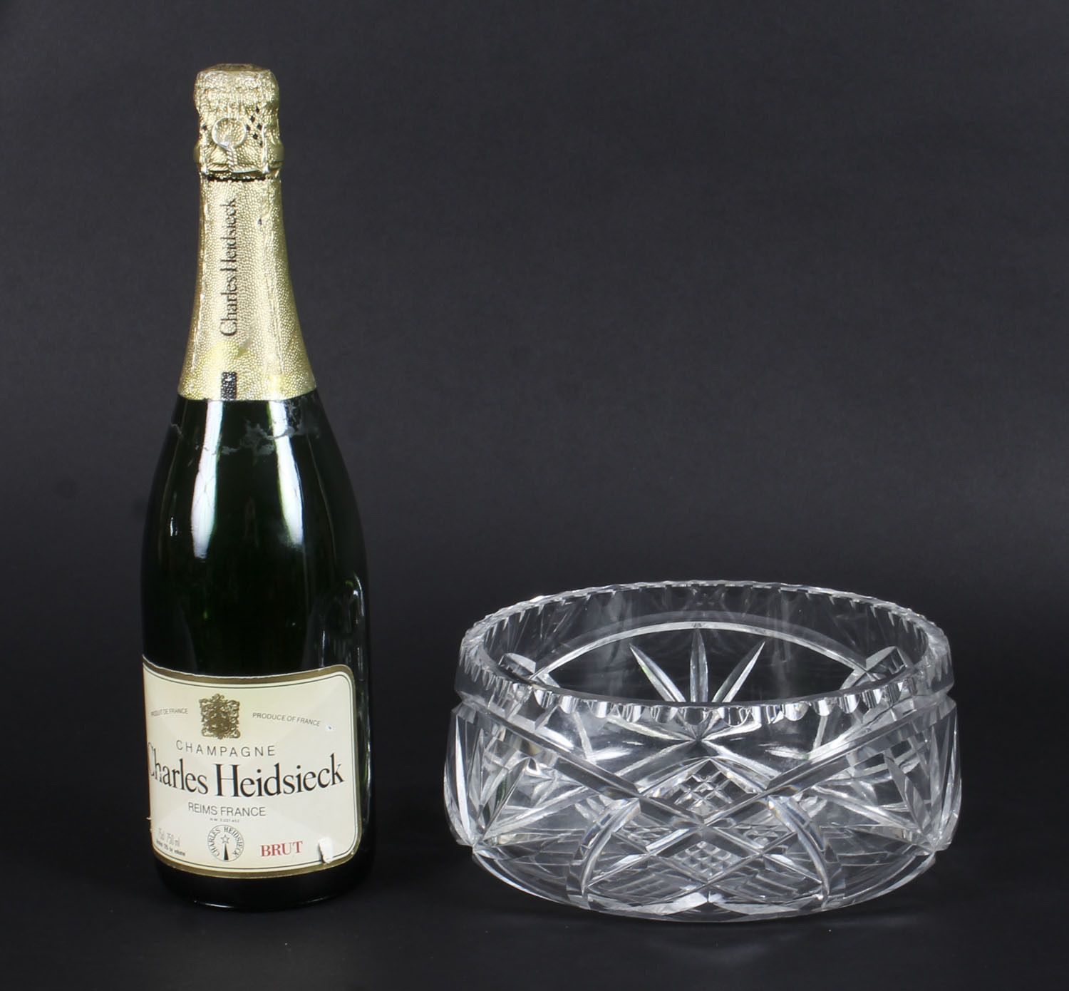 85.0 Vintage Cut Glass Crystal Bowl 20th C photo
