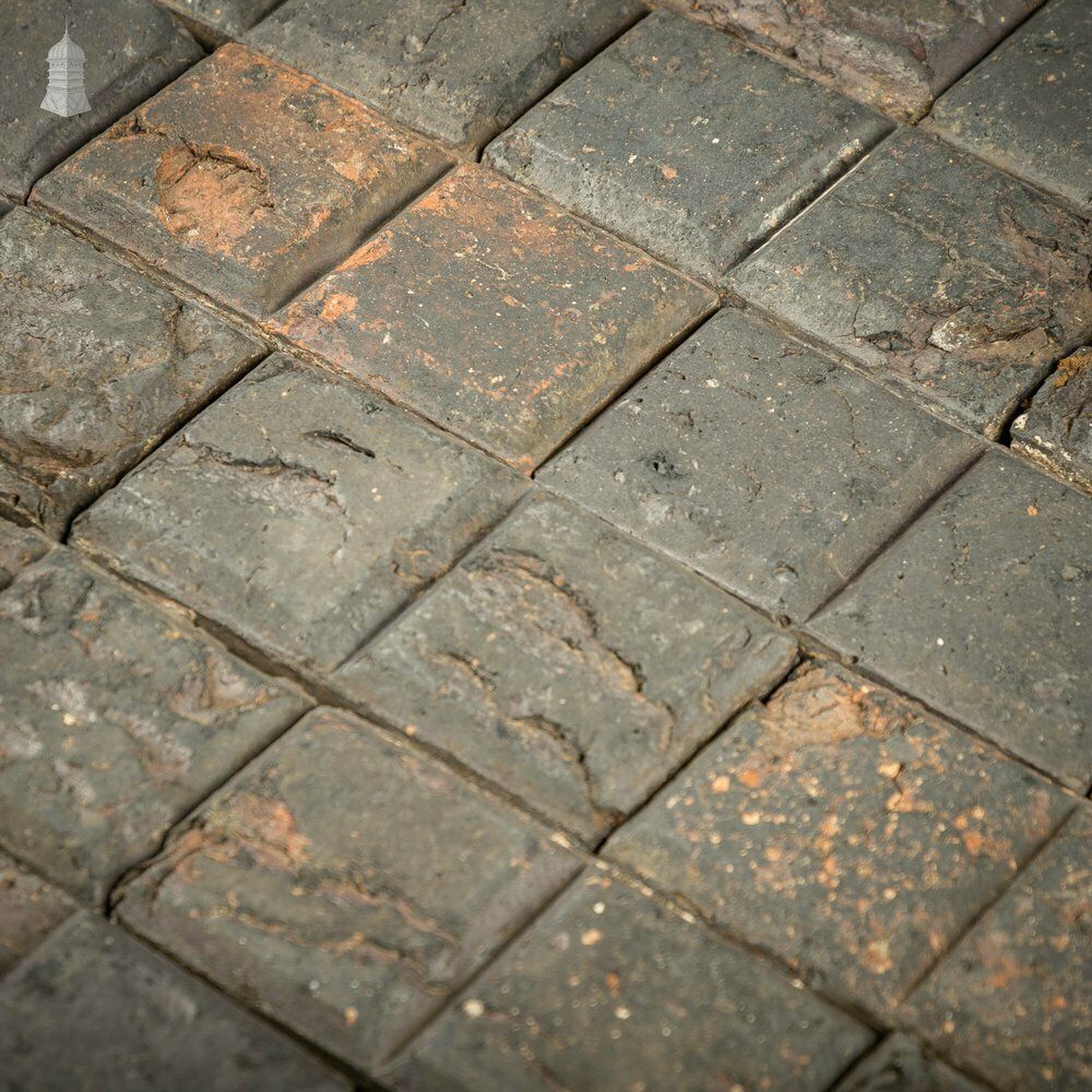 Stable Blocks, Staffordshire Blue, 2 Block With Worn Faces, Batch Of 148 – 3.5 Square Metres photo vinterior