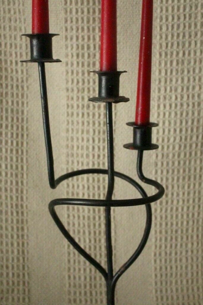 photo vintage Antique Unique Wrought Iron Candle Holder Chateau Design Triple Candle Handmade
