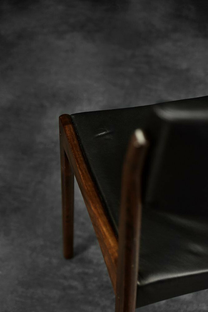 photo vinterior Mid Century Scandinavian Modern Rosewood & Black Leather Chairs By H.W. Klein For Bramin, 1960s, Set Of 3