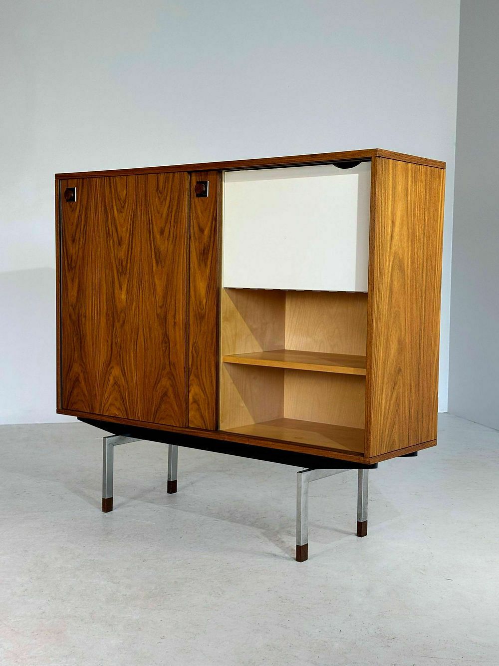 Mid Century Bar Cabinet In Rosewood, Belform, 1950s photo vinterior