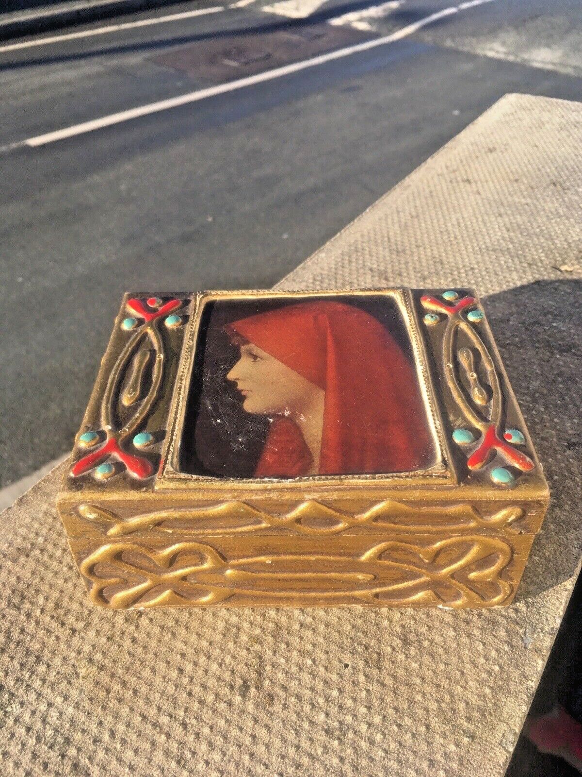 89.0 Florentine Giltwood St Fabiola Italian Brutalist Wooden Jewellery Box Henner photo