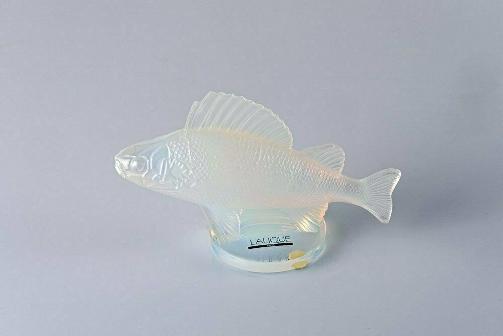 Opalescent Crystal Perche Fish Mascot Or Paperweight By René Lalique, France photo for sale
