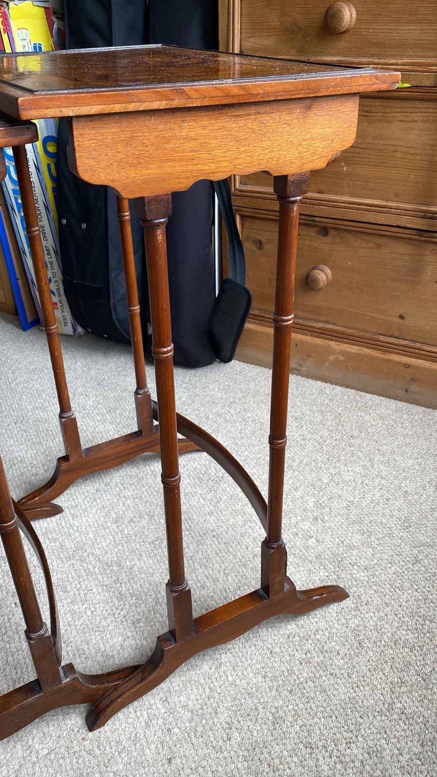 Elegant Georgian Nest Of Three Tables Inlaid With Burr Walnut photo buy